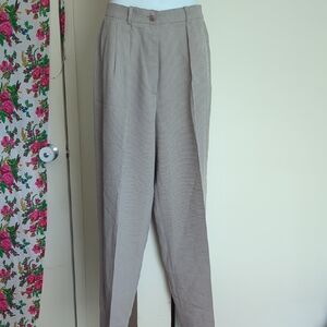 🩶 Eddie Bauer Reverse Fit Women's Trousers